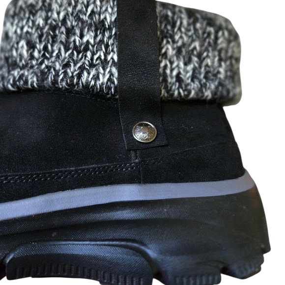 Skechers Women's Black Suede  Ankle Boots with Knit Cuff. Size 9 US. - Picture 7 of 9